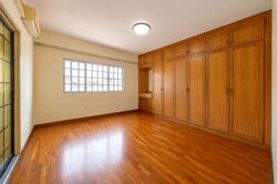 Parry Avenue (D19), Terrace #563320391